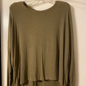 BRANDY MELVILLE COZY LONG SLEEVE